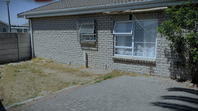 2 Bedroom Property for Sale in Brandwood Western Cape